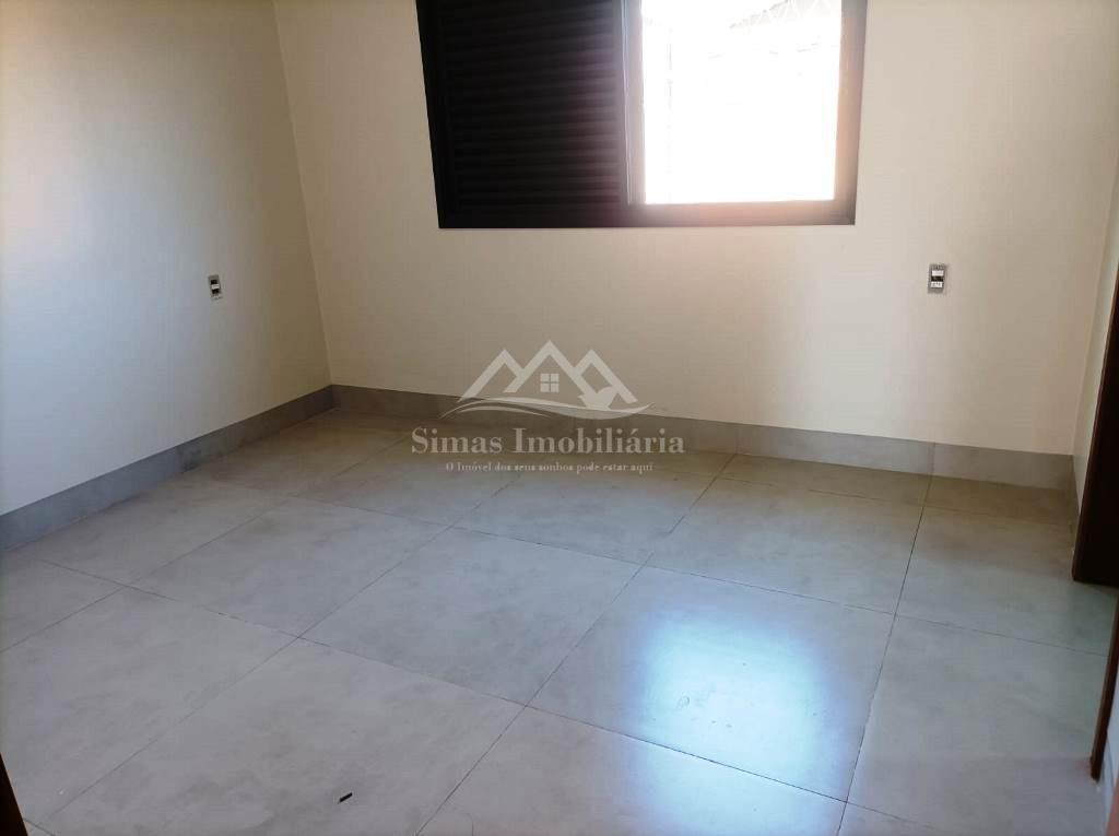 Casa à venda com 3 quartos, 251m² - Foto 17