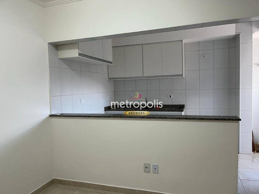 Apartamento à venda com 2 quartos, 68m² - Foto 4