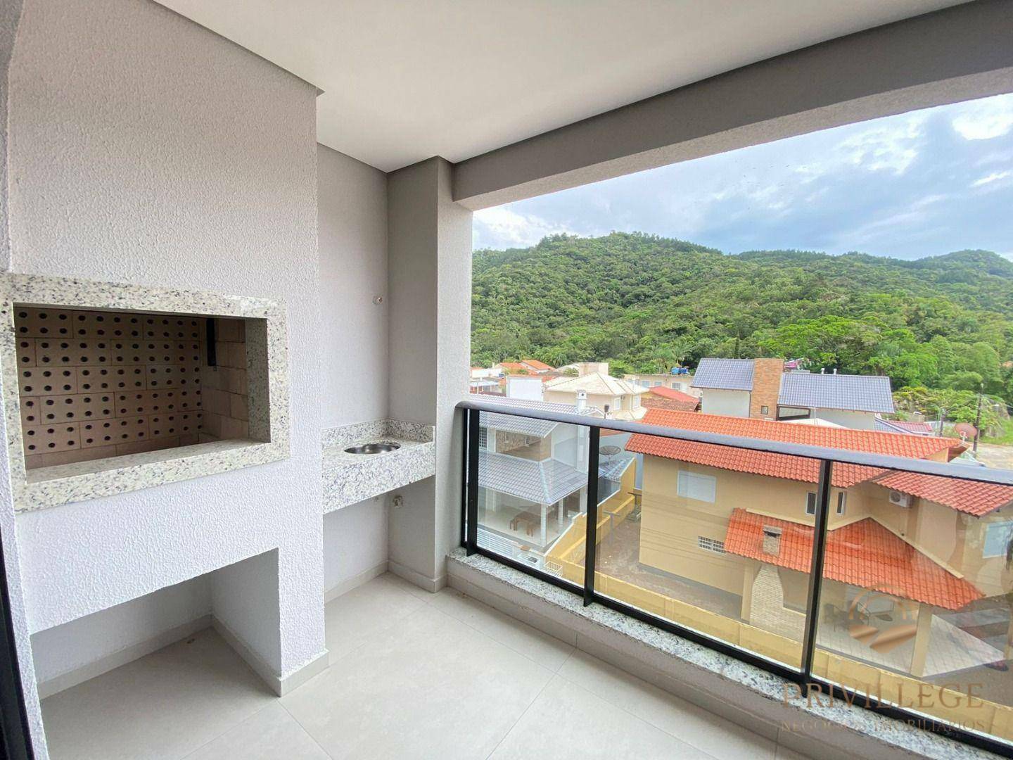 Apartamento à venda com 3 quartos, 76m² - Foto 1