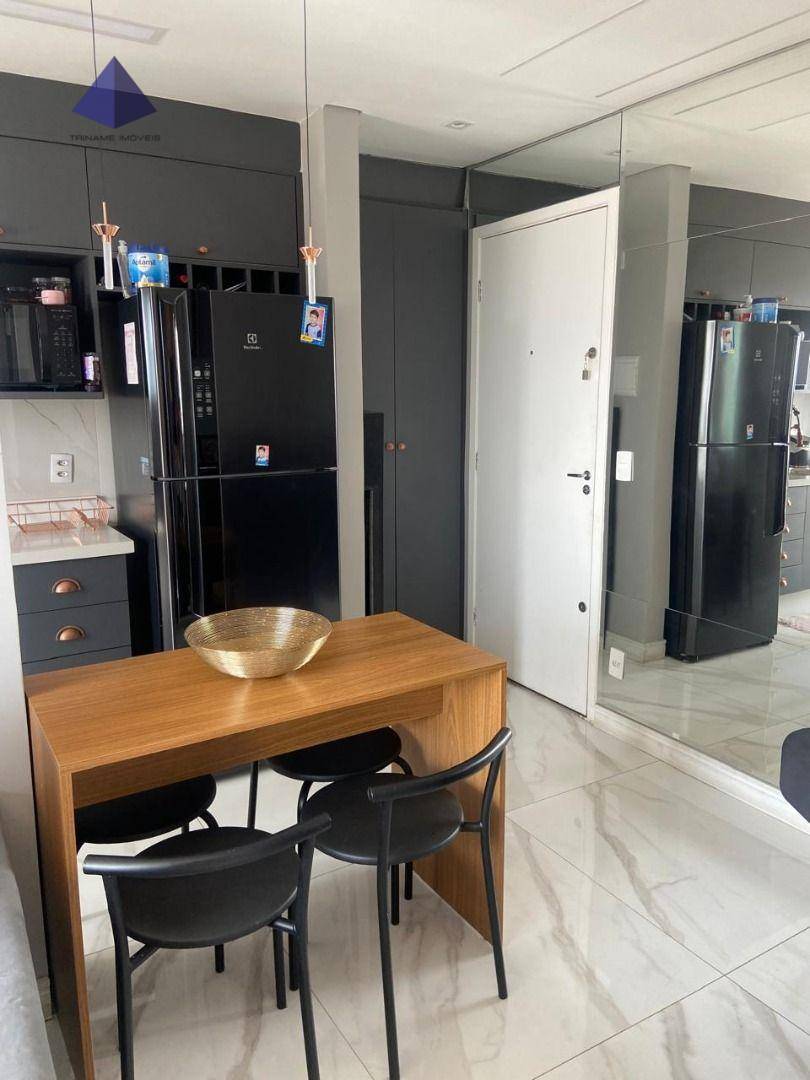 Apartamento à venda com 2 quartos, 42m² - Foto 4