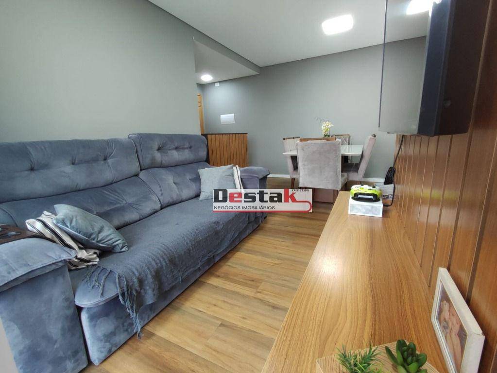 Apartamento à venda com 2 quartos, 64m² - Foto 4