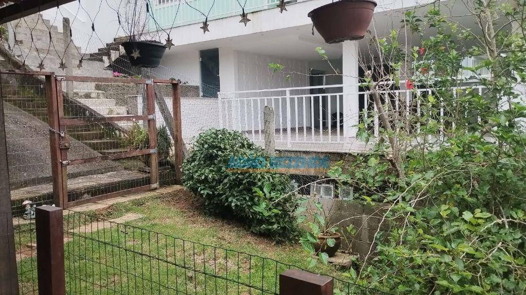 Casa de Condomínio à venda com 3 quartos, 150m² - Foto 14