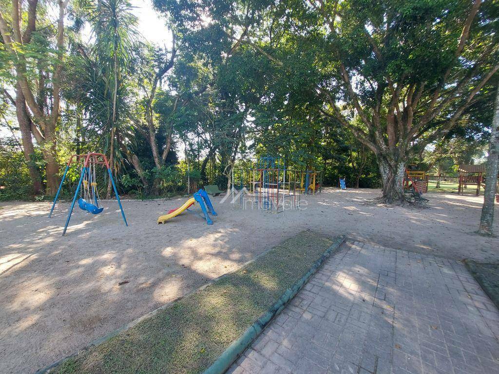 Casa de Condomínio à venda com 5 quartos, 340m² - Foto 21