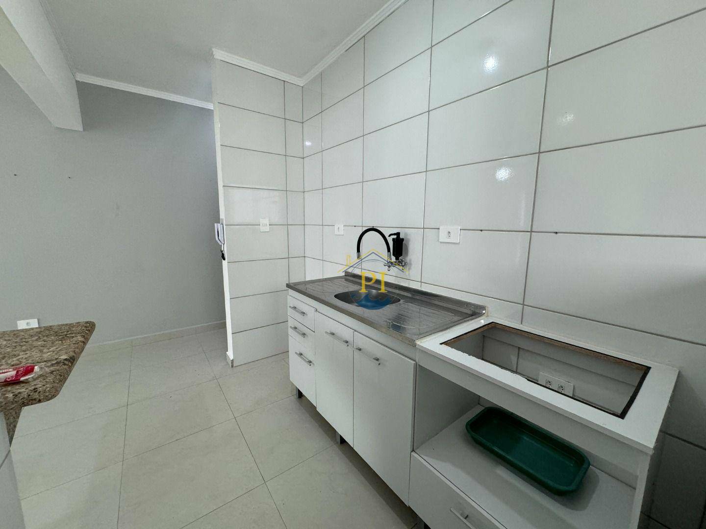 Apartamento à venda com 1 quarto, 42m² - Foto 9