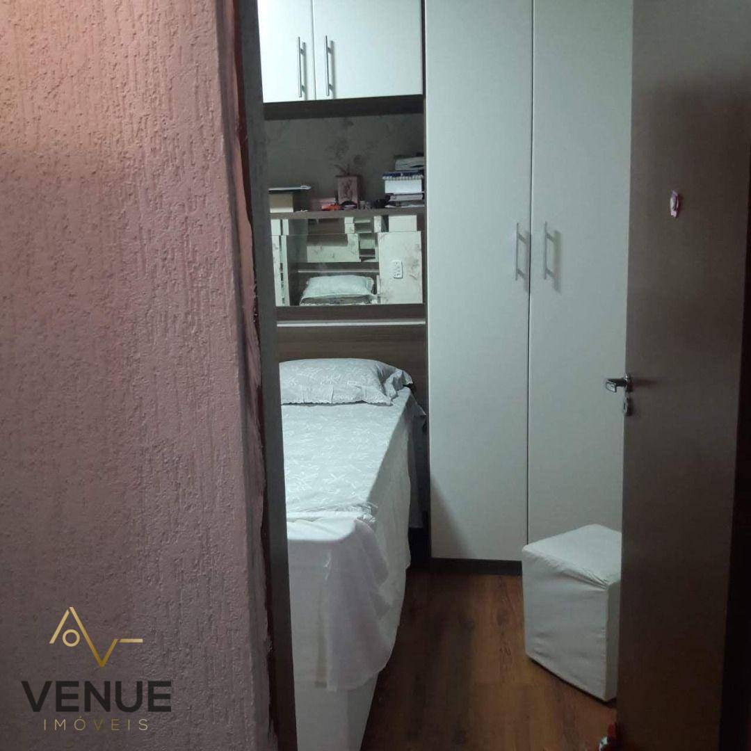 Sobrado à venda com 3 quartos, 130M2 - Foto 3