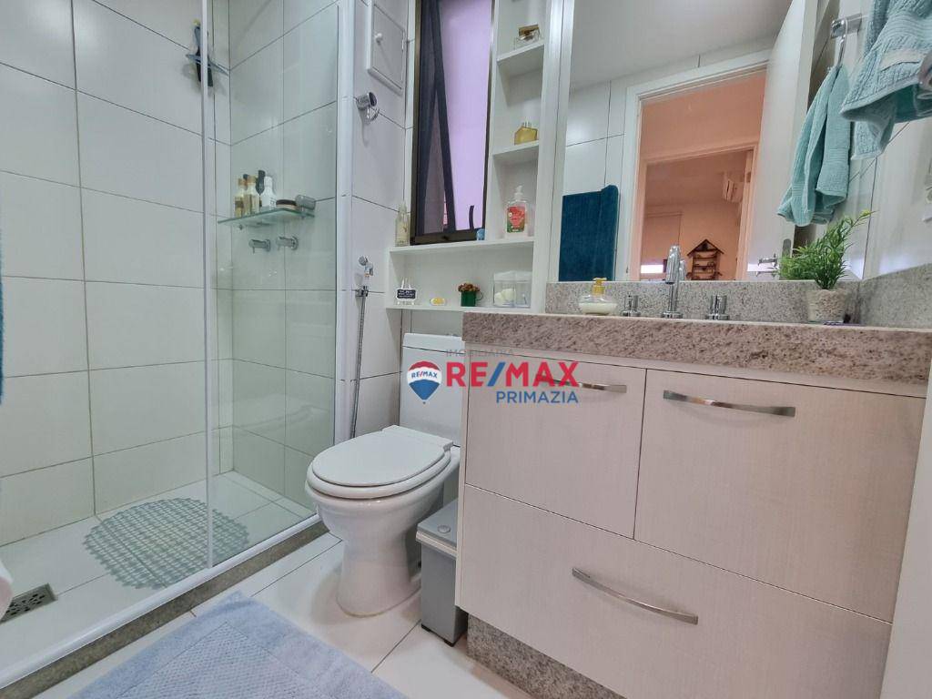 Apartamento à venda com 3 quartos, 121m² - Foto 15