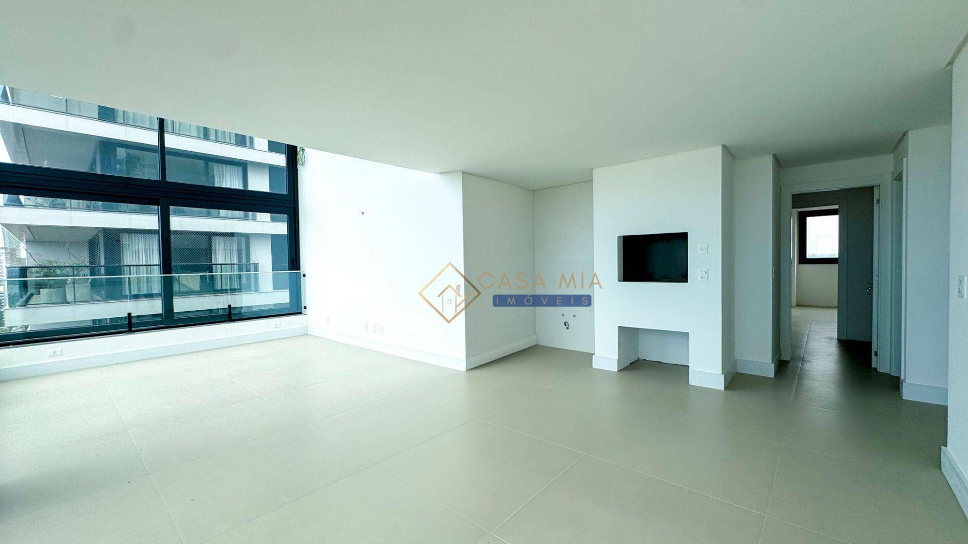 Apartamento à venda com 3 quartos, 143m² - Foto 6