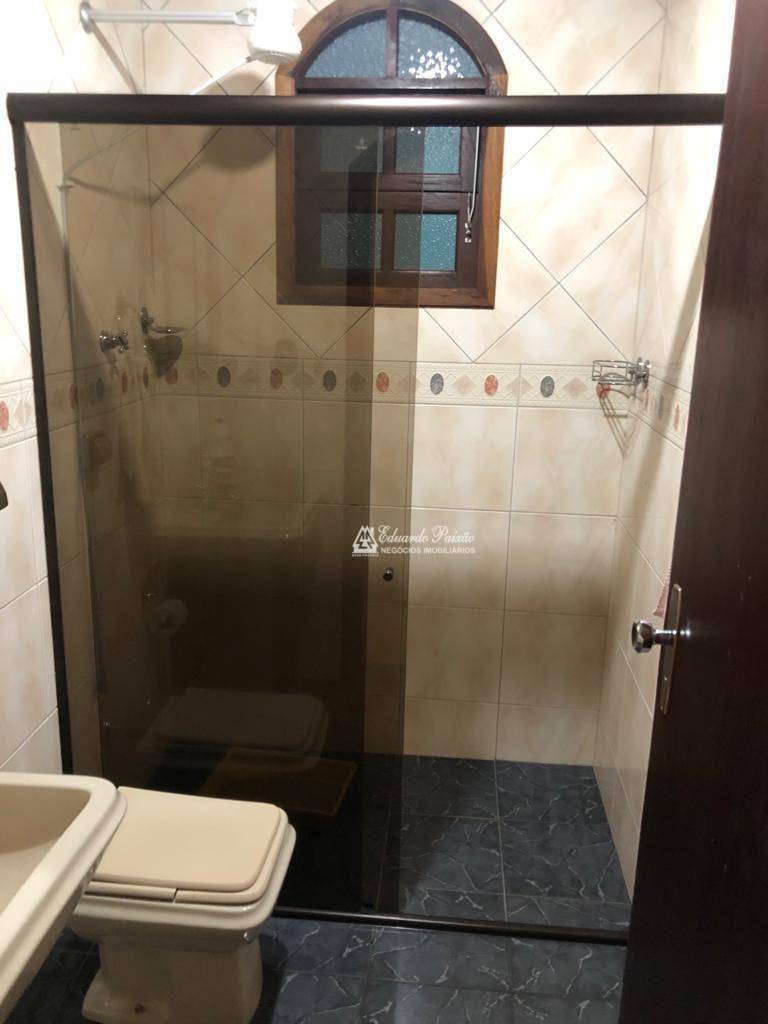 Sobrado à venda com 3 quartos, 300m² - Foto 17