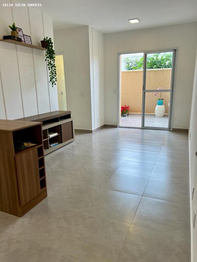 Apartamento à venda com 2 quartos, 73m² - Foto 1