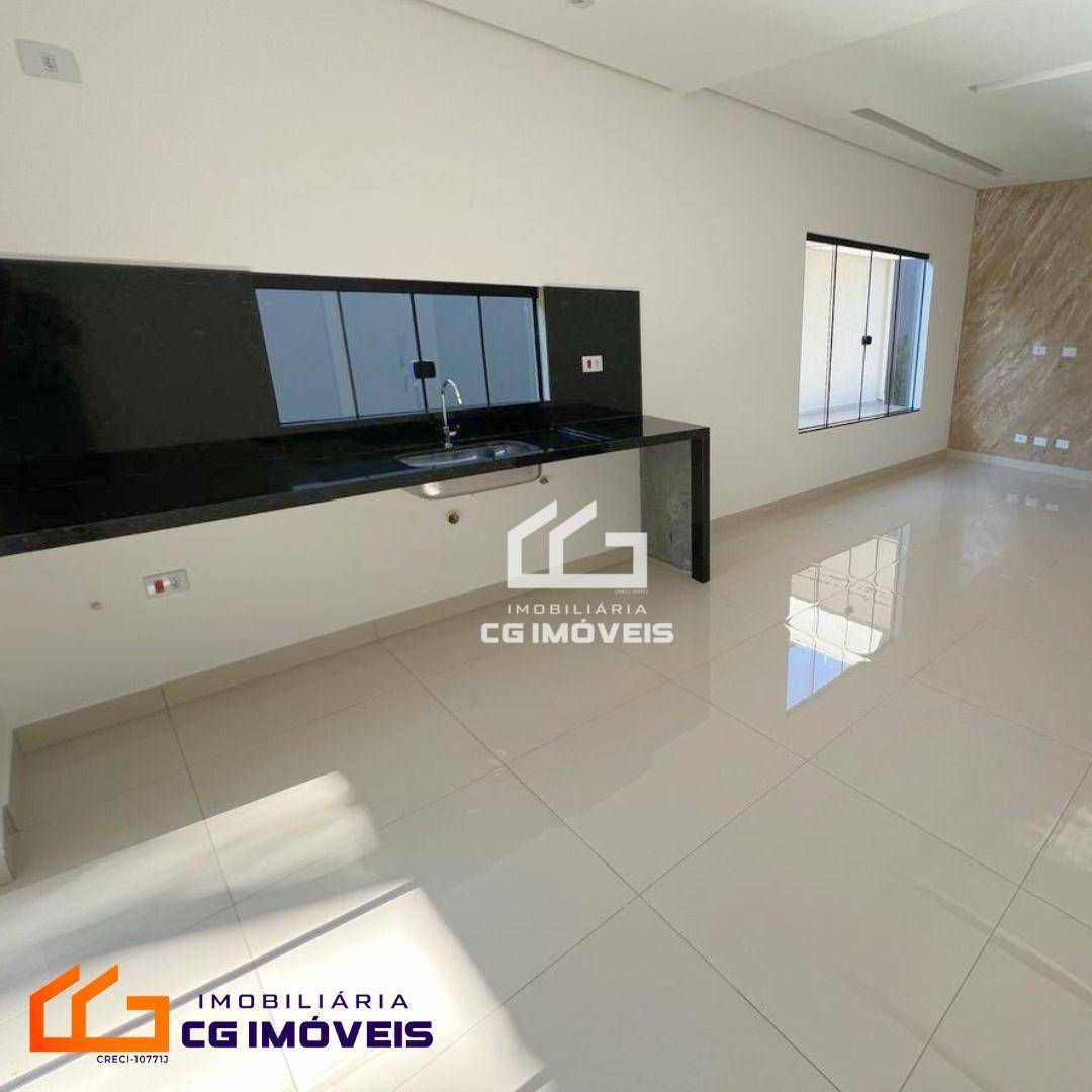 Casa à venda com 3 quartos, 121m² - Foto 4