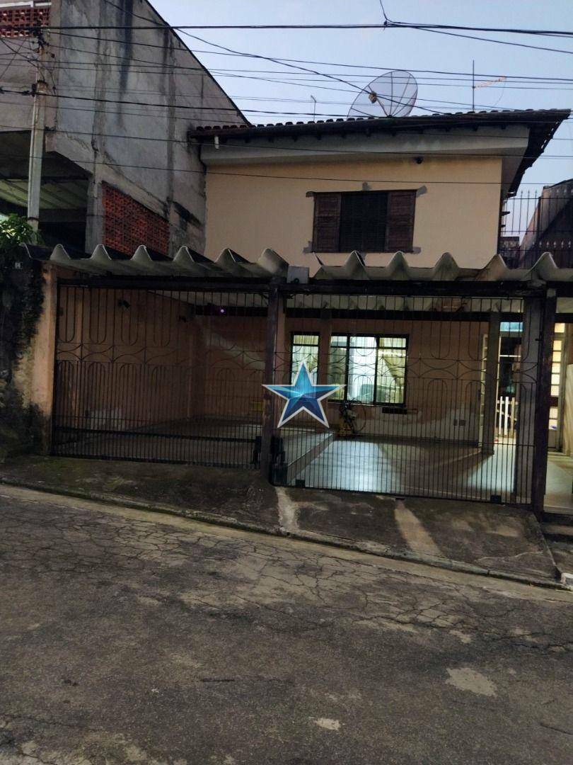 Sobrado à venda com 3 quartos, 111m² - Foto 1