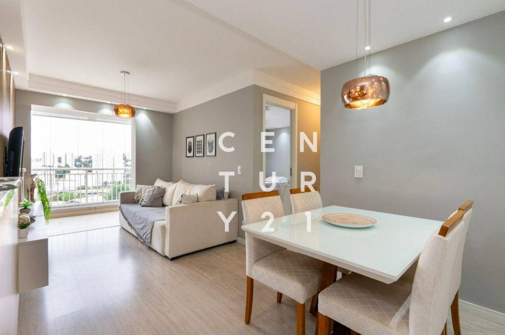 Apartamento à venda com 2 quartos, 65m² - Foto 1