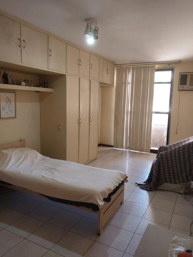 Apartamento à venda com 3 quartos, 190m² - Foto 7