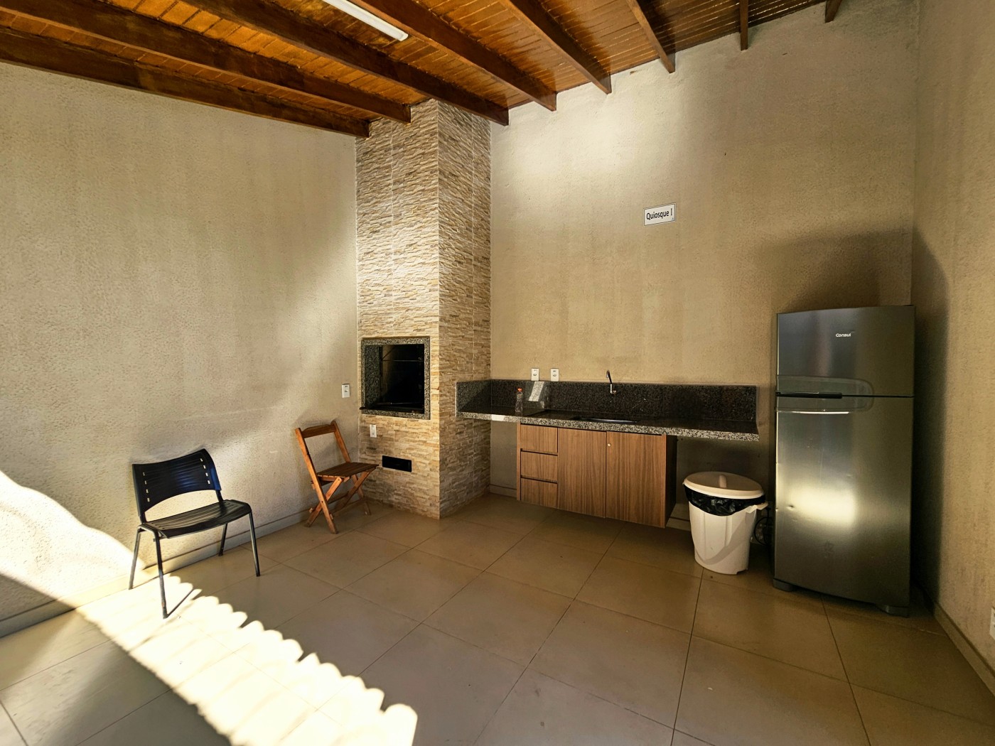 Apartamento à venda com 2 quartos, 62m² - Foto 27