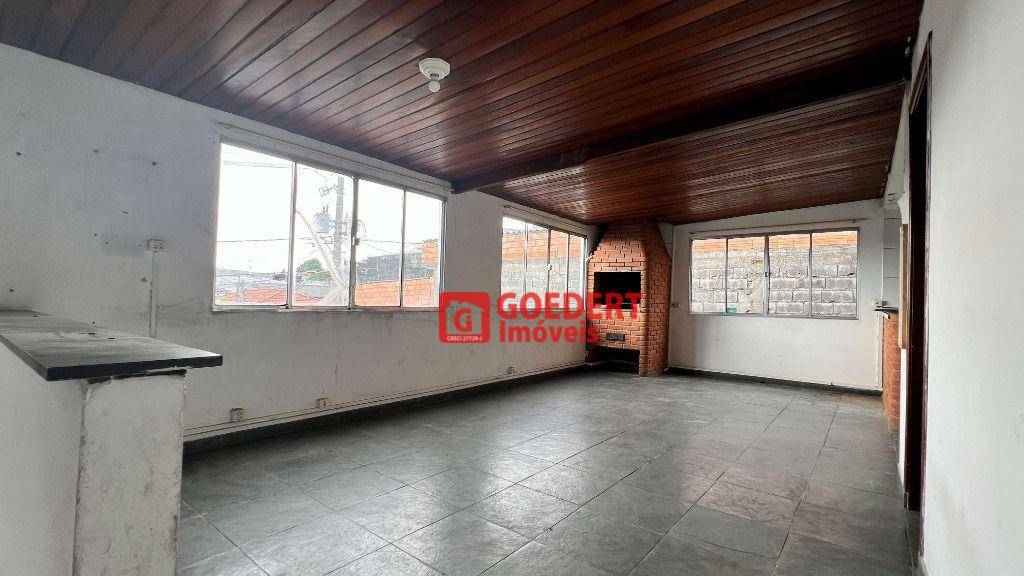 Casa para alugar com 3 quartos, 172m² - Foto 23