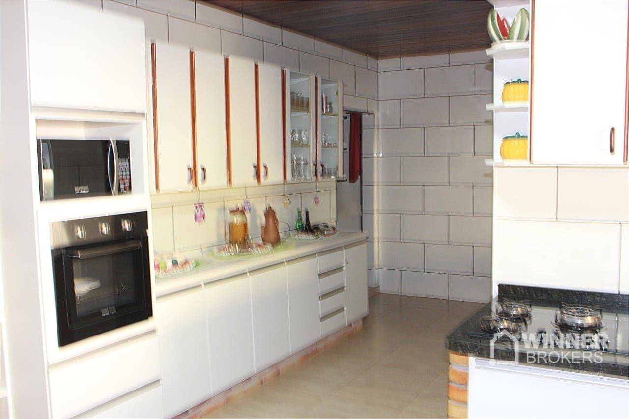 Chácara à venda com 5 quartos, 350m² - Foto 13