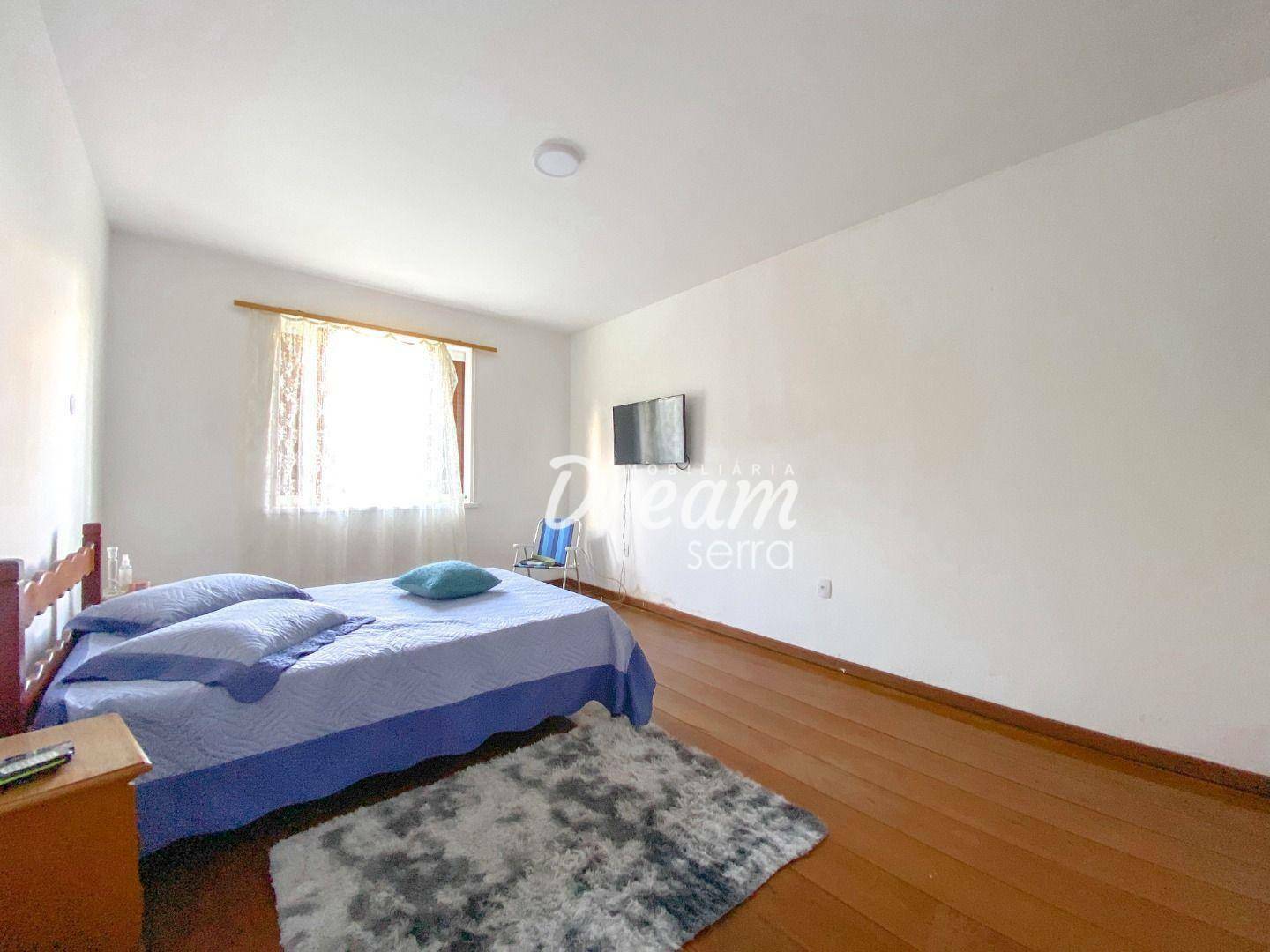 Sítio à venda com 3 quartos, 165m² - Foto 9