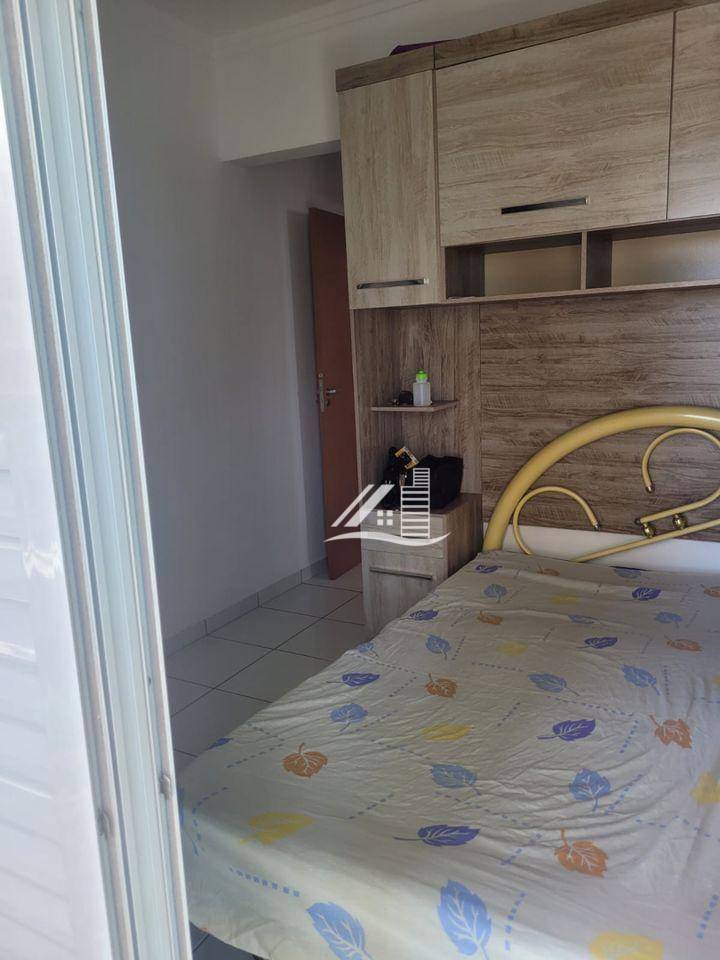 Apartamento à venda com 2 quartos, 70m² - Foto 9