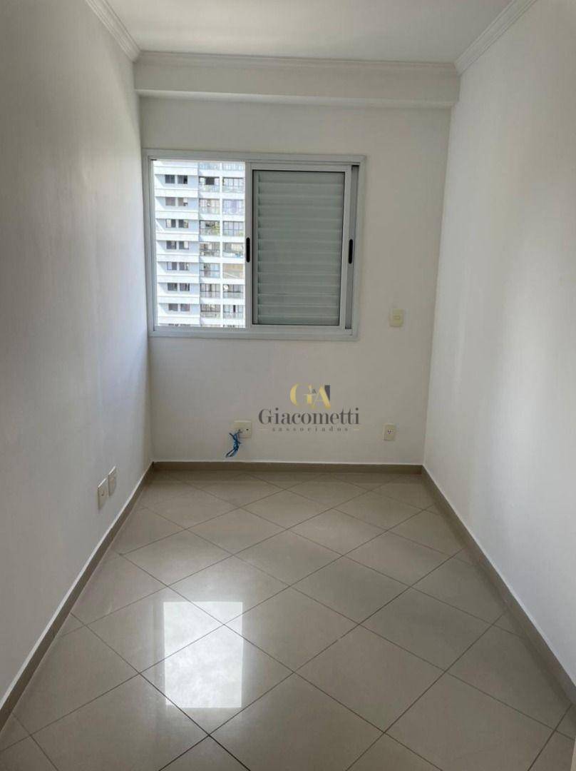 Apartamento à venda com 3 quartos, 87m² - Foto 17