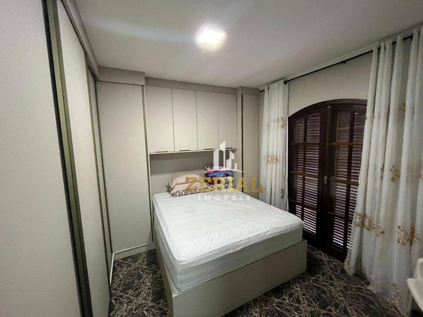 Sobrado à venda com 3 quartos, 185m² - Foto 17