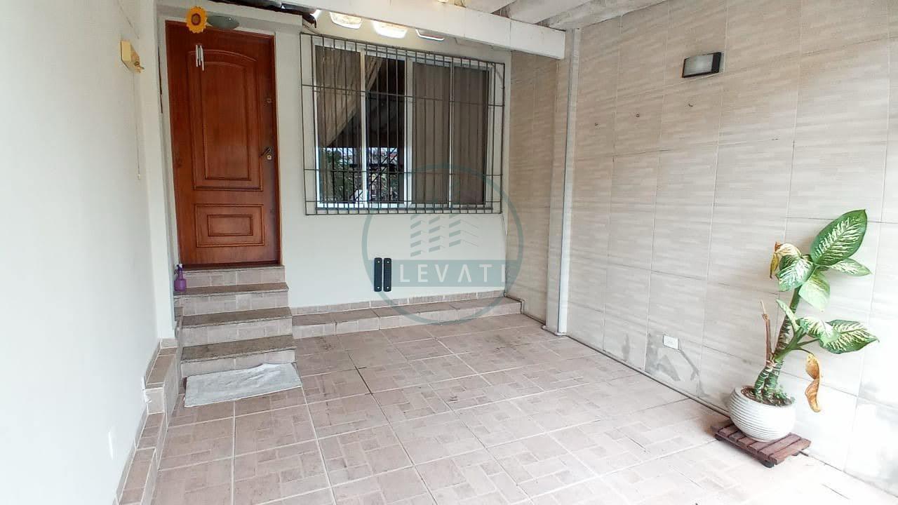 Sobrado à venda com 2 quartos, 103m² - Foto 1