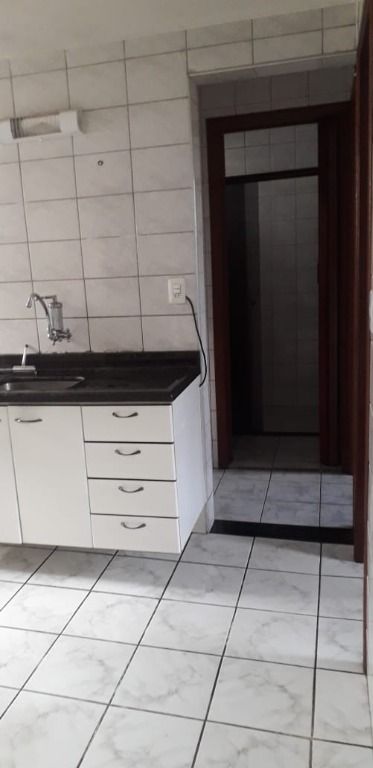 Apartamento à venda com 2 quartos, 56m² - Foto 26