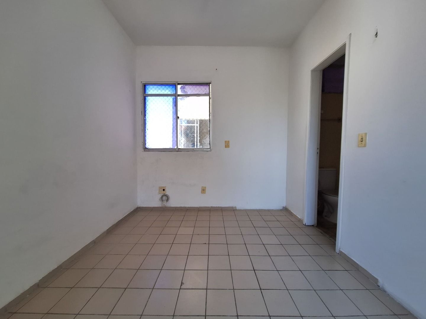 Apartamento à venda e aluguel com 3 quartos, 75m² - Foto 12