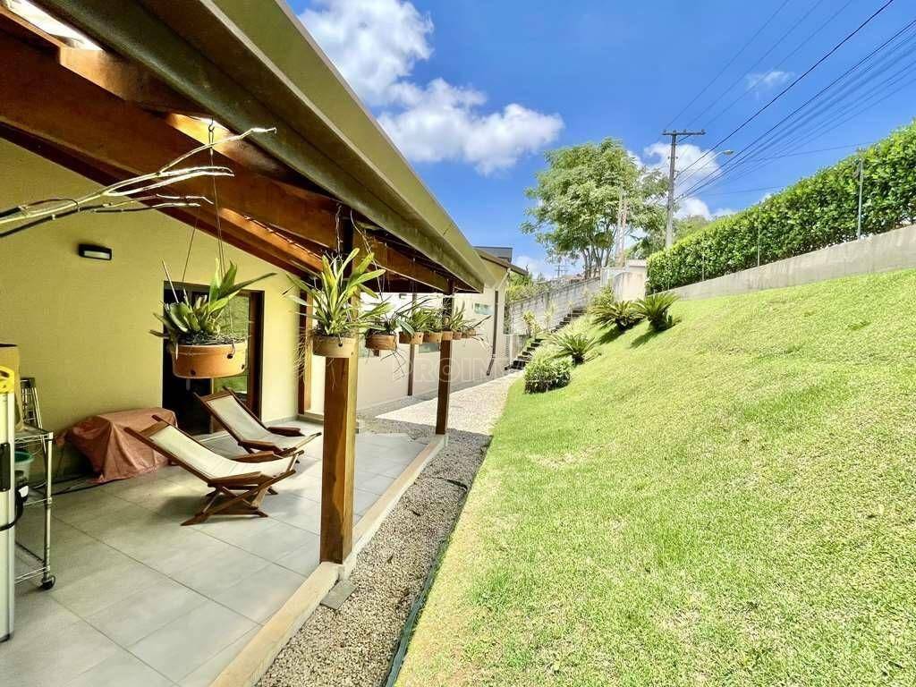 Casa de Condomínio à venda com 4 quartos, 445m² - Foto 30