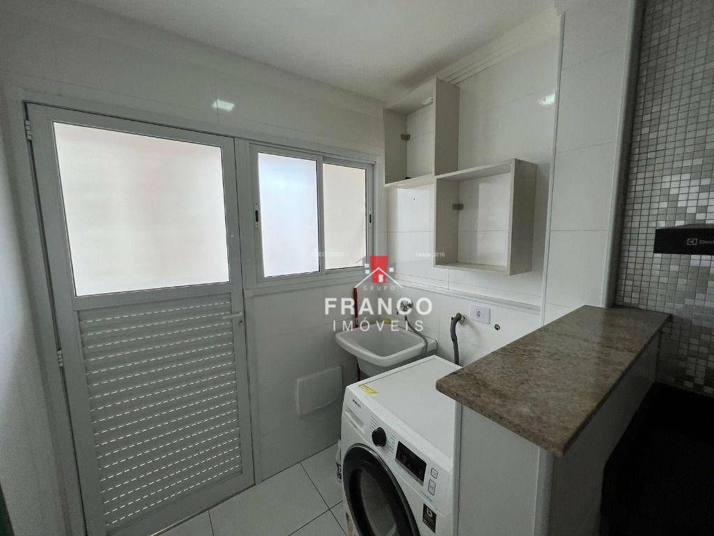 Apartamento à venda com 2 quartos, 90m² - Foto 11