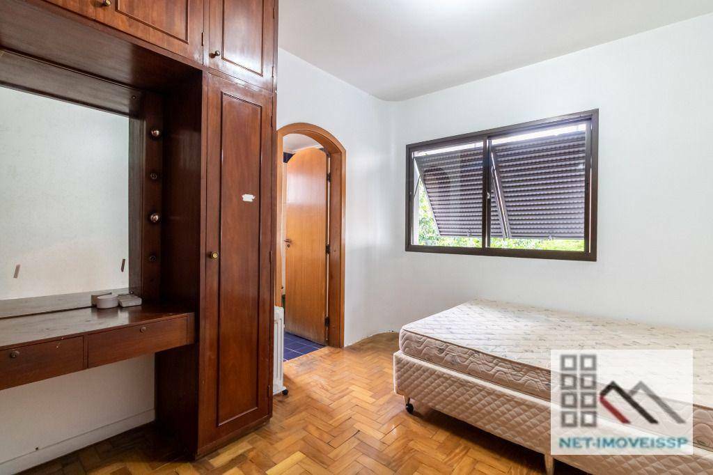 Apartamento à venda com 4 quartos, 246m² - Foto 33