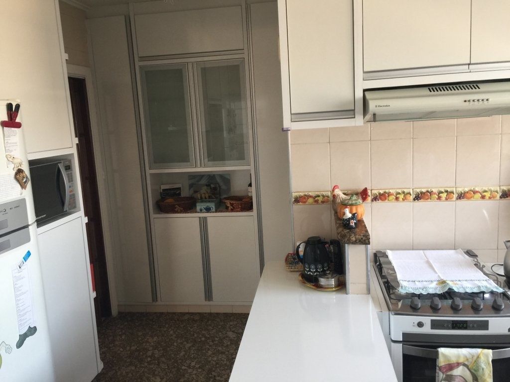 Apartamento à venda com 3 quartos, 145m² - Foto 12