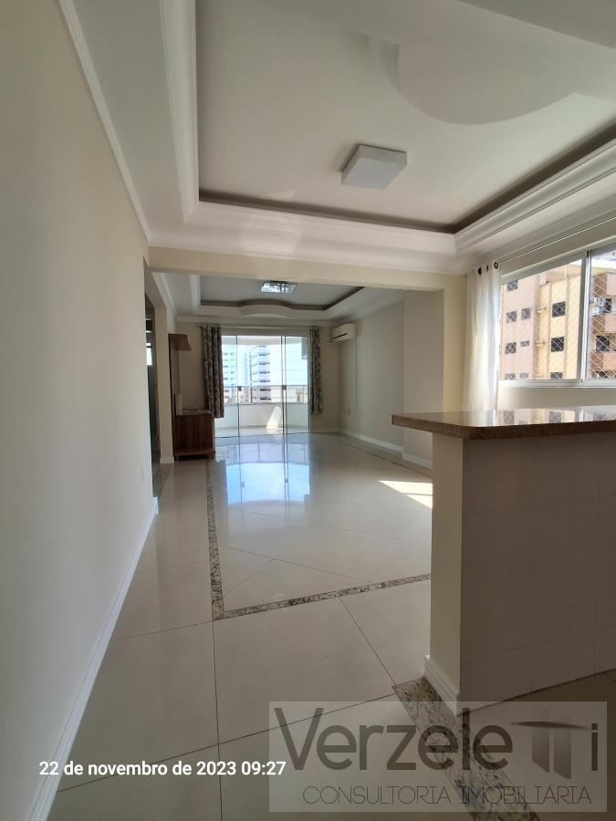 Apartamento à venda com 3 quartos, 105m² - Foto 16