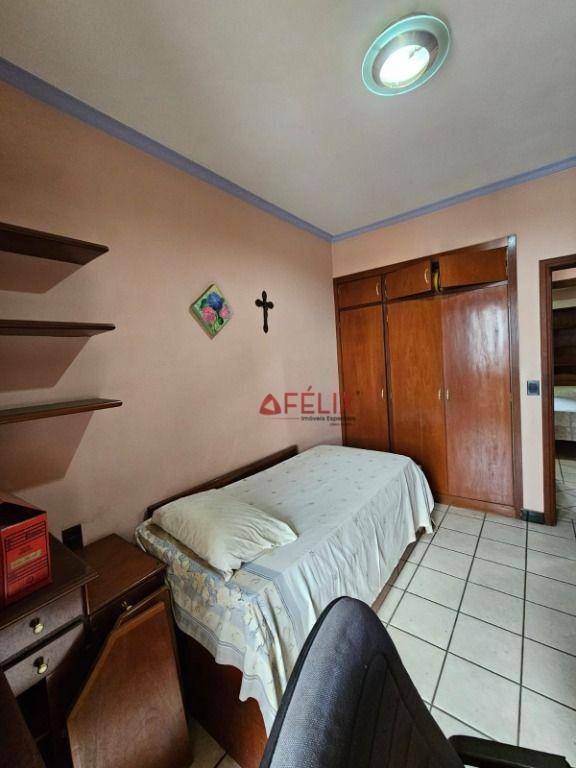 Apartamento à venda com 3 quartos, 105m² - Foto 10