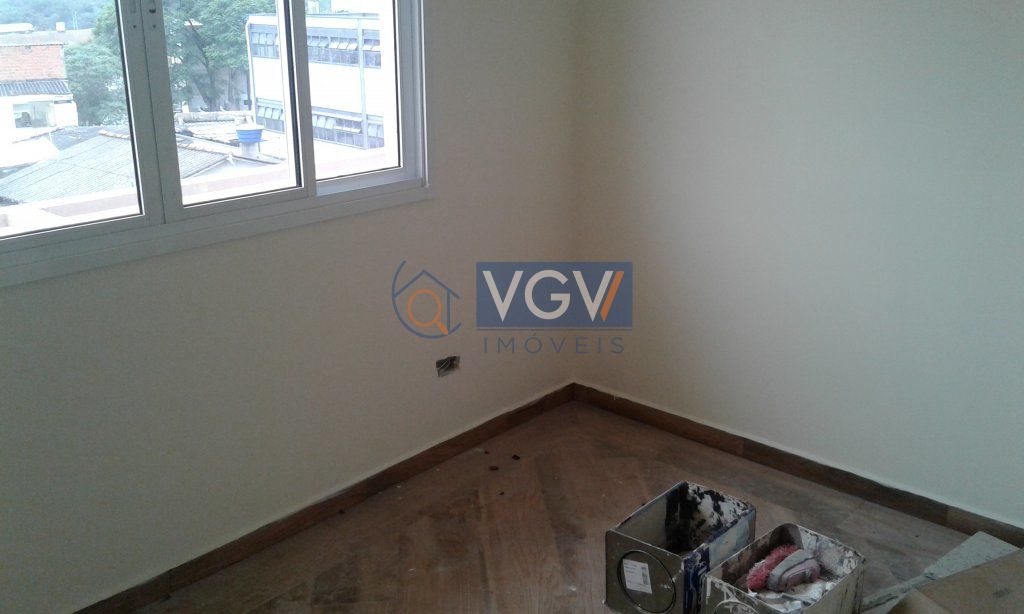 Casa à venda com 3 quartos, 125m² - Foto 14