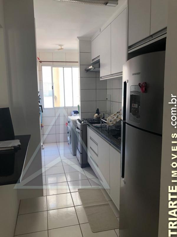 Apartamento à venda com 2 quartos, 64m² - Foto 6