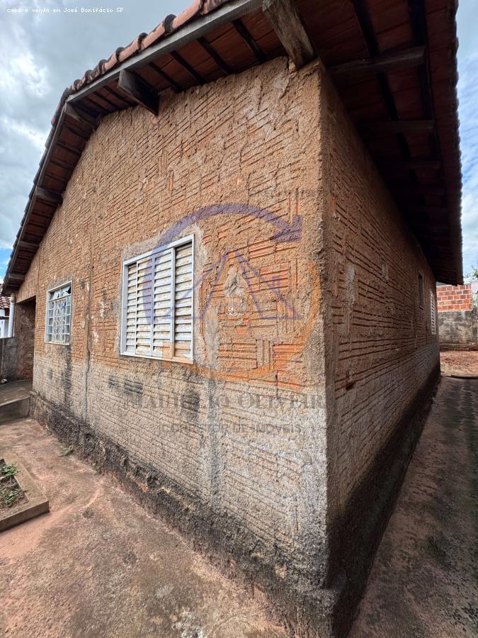 Casa à venda com 2 quartos, 150m² - Foto 4