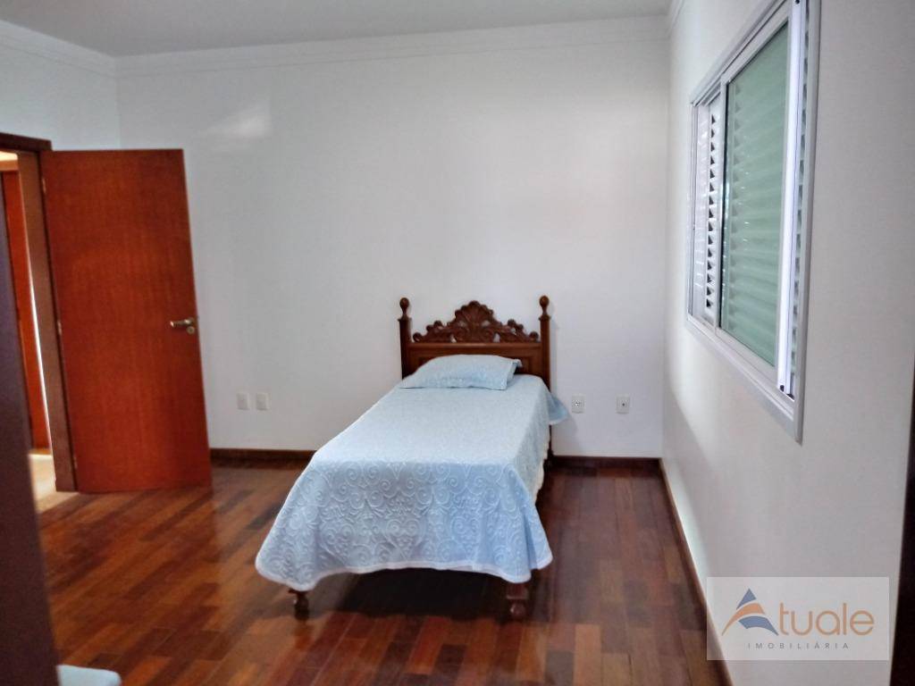 Casa de Condomínio à venda com 3 quartos, 365m² - Foto 58