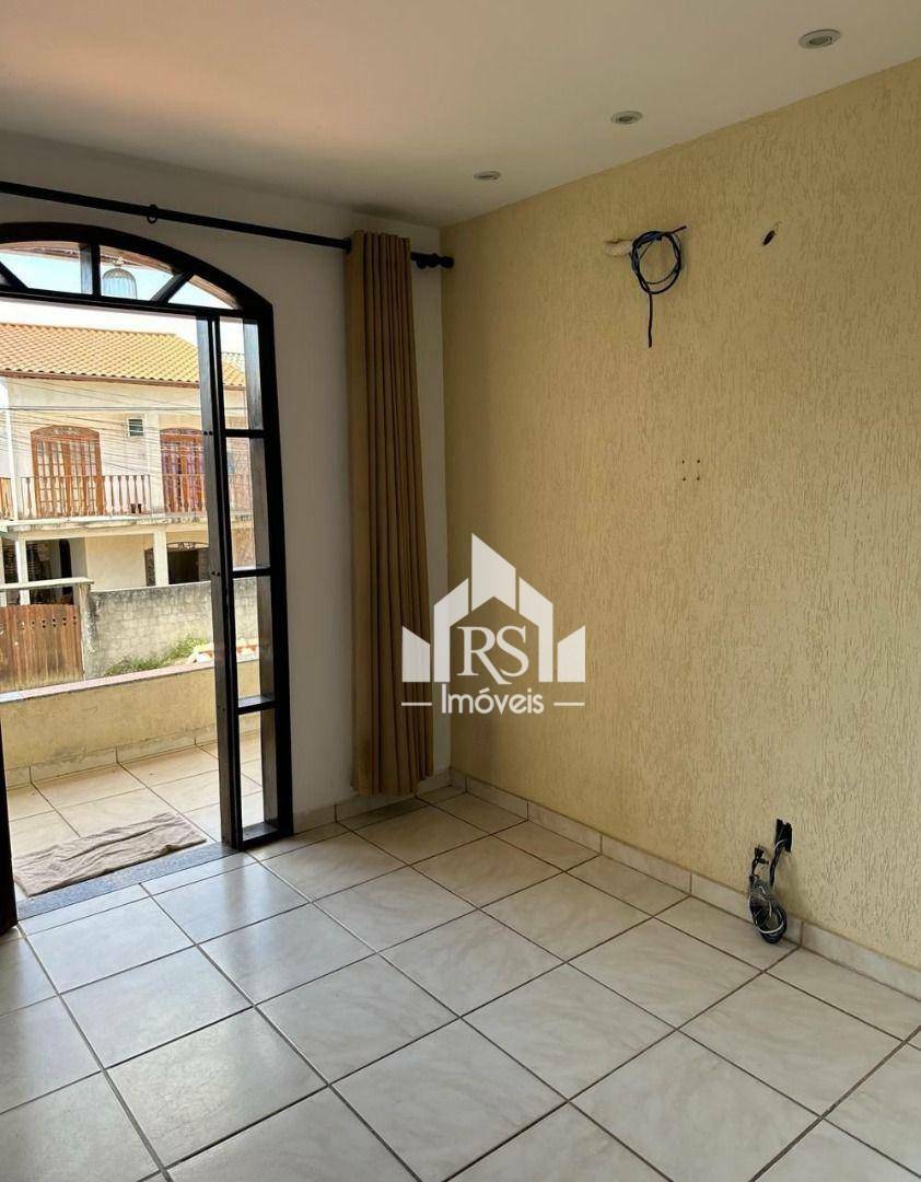 Casa de Condomínio à venda com 5 quartos, 240m² - Foto 21