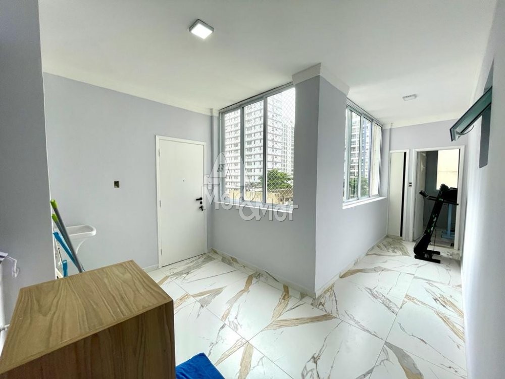 Apartamento à venda com 6 quartos, 250m² - Foto 25