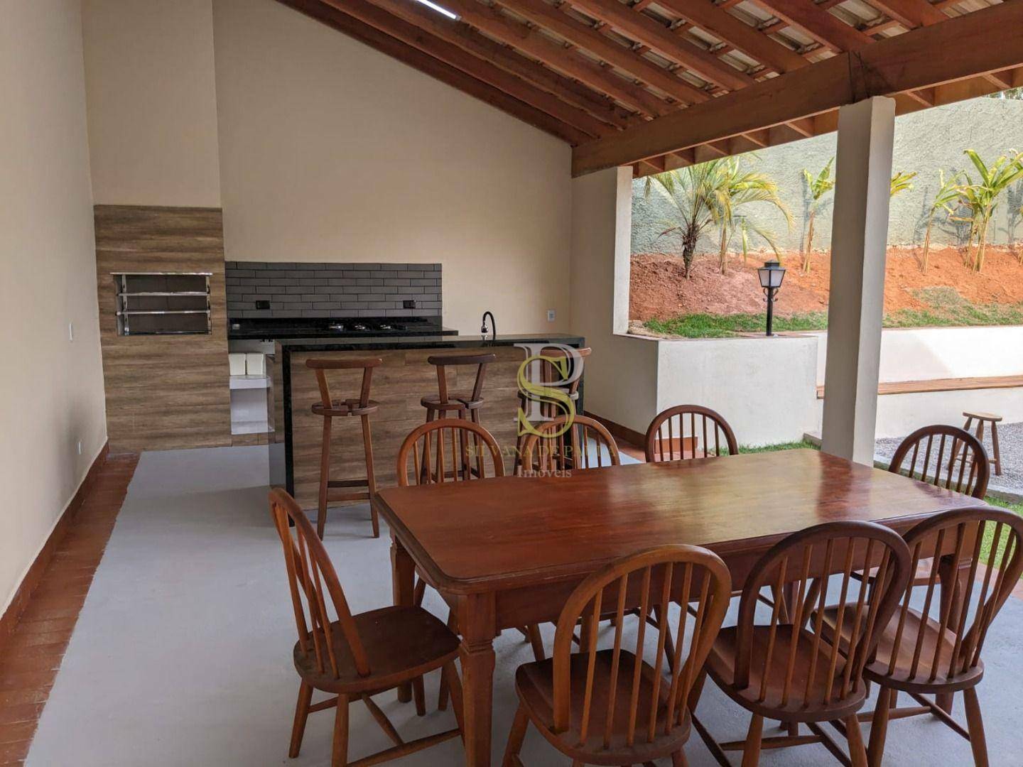 Casa à venda com 3 quartos, 211m² - Foto 6