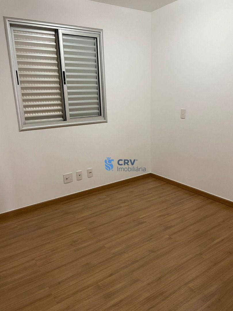 Apartamento à venda com 3 quartos, 104m² - Foto 11