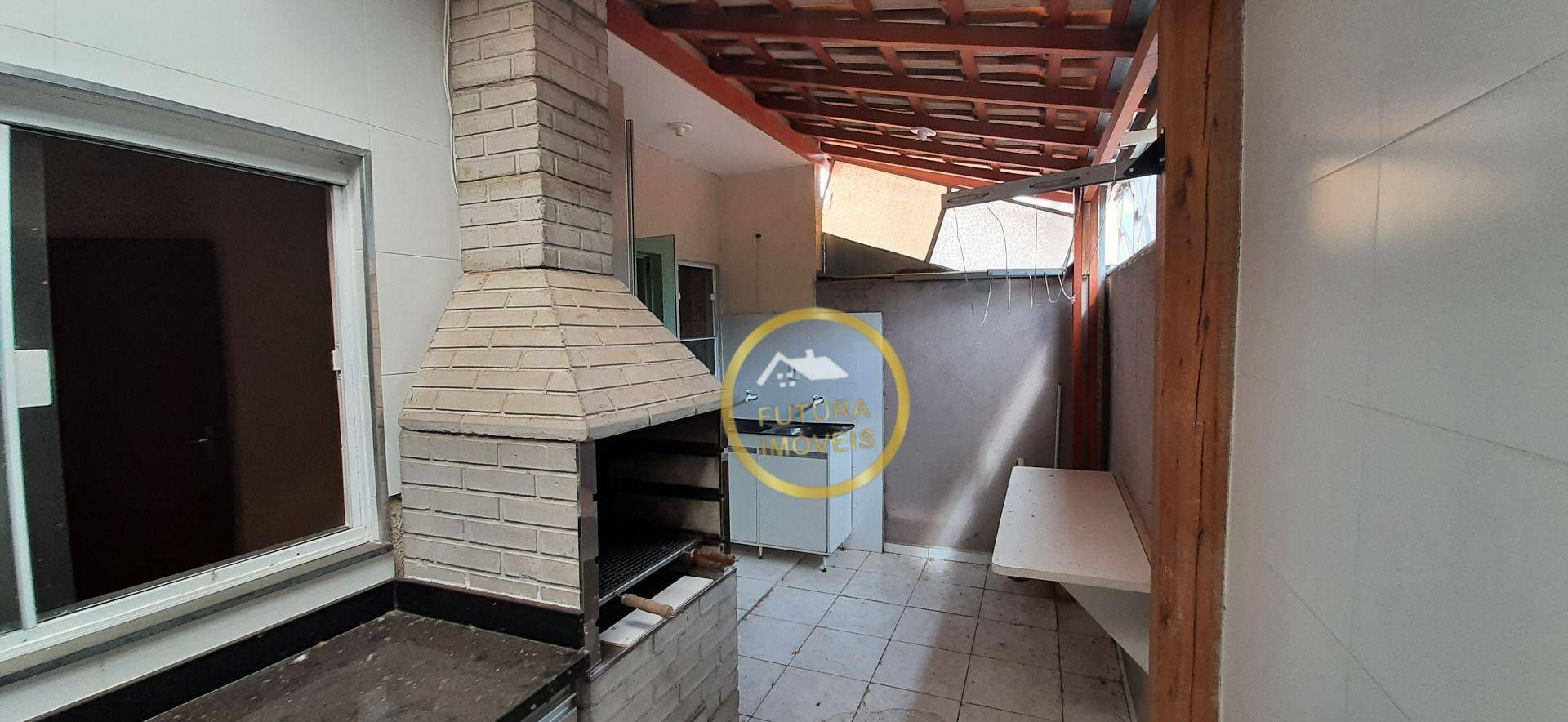 Casa para alugar com 2 quartos, 70m² - Foto 17