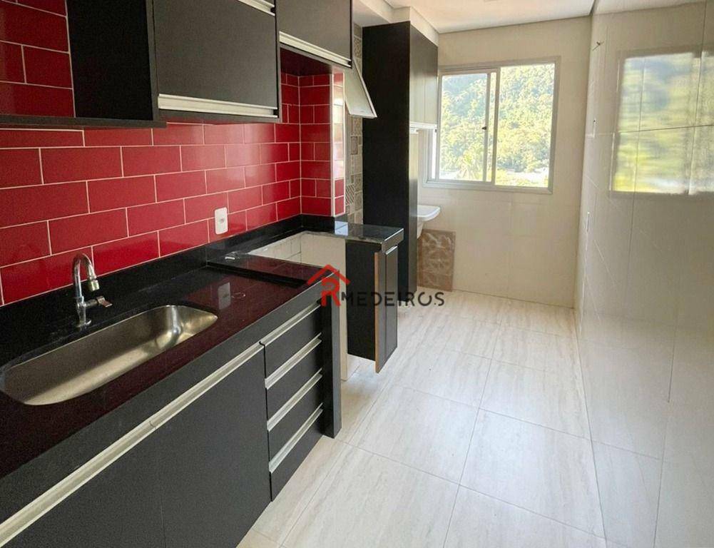 Apartamento à venda com 2 quartos, 70m² - Foto 6