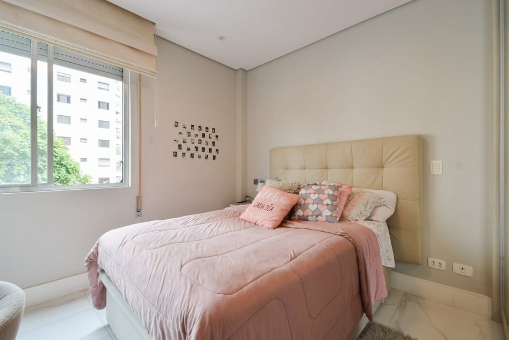 Apartamento à venda com 2 quartos, 75m² - Foto 16