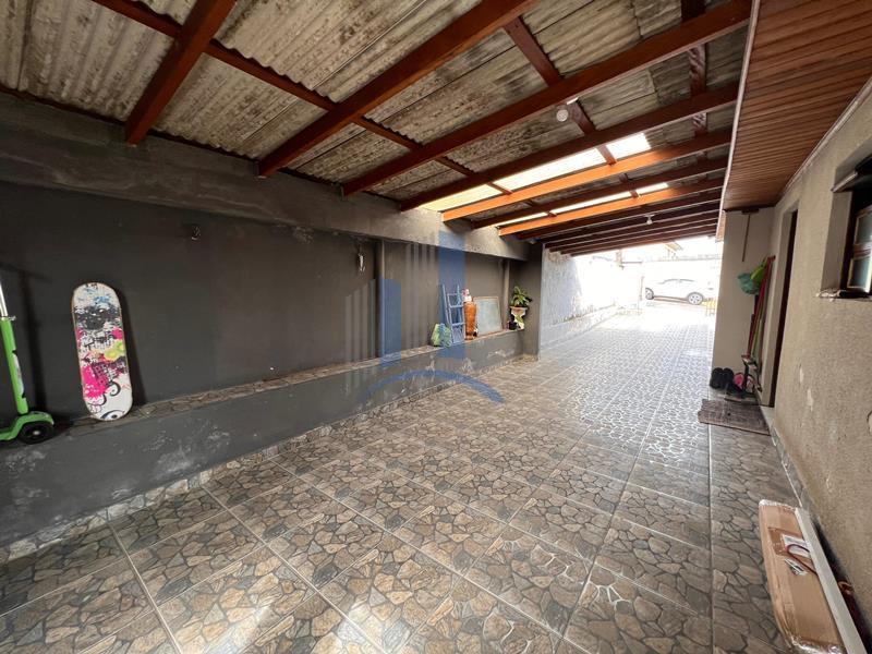 Casa à venda com 3 quartos, 98m² - Foto 26