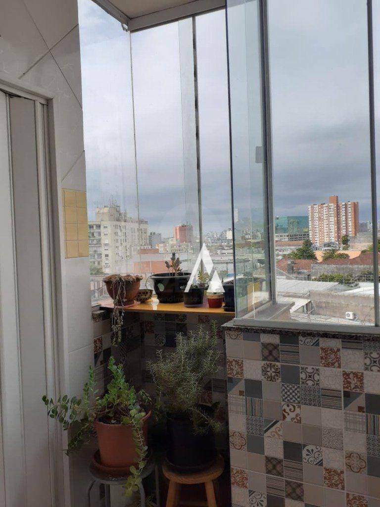 Apartamento à venda com 2 quartos, 68m² - Foto 25