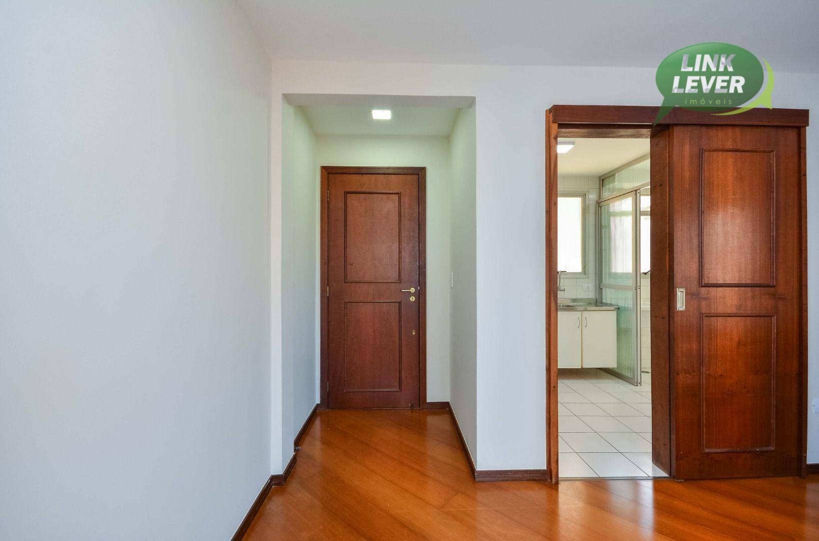 Apartamento à venda com 3 quartos, 61m² - Foto 3