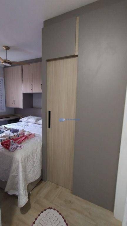 Apartamento à venda com 2 quartos, 65m² - Foto 15