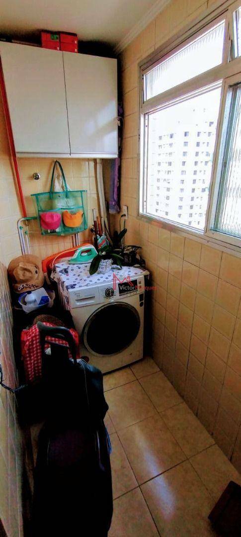 Apartamento à venda com 2 quartos, 77m² - Foto 5