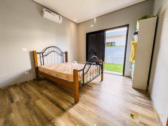 Casa de Condomínio à venda e aluguel com 4 quartos, 320m² - Foto 31